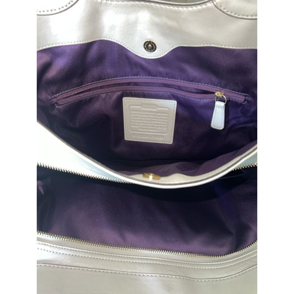 Coach Cream Leather Pleated Crossbody Bag - Picture 6 of 7